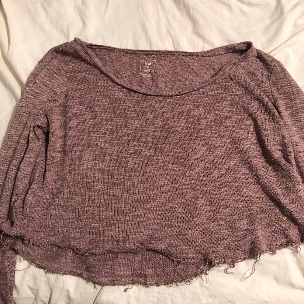 A pacsun pinkish long sleeve in good condition.